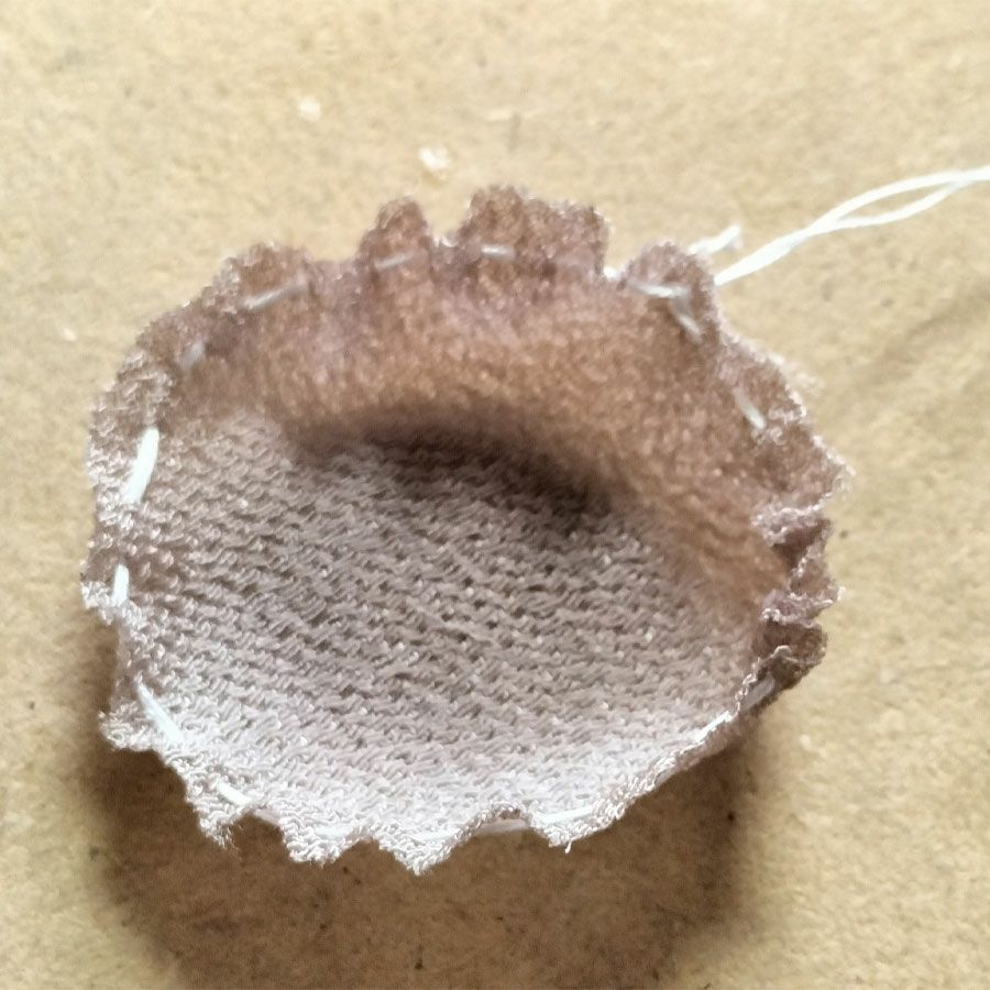 ちりめん手芸キット 仔猫のチャーム・2個セット 和風雑貨好きにちりめんで作る子猫の飾り ハンドメイドキット