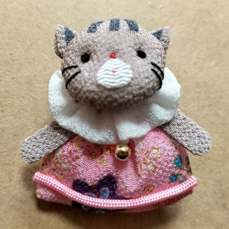 ちりめん手芸キット 仔猫のチャーム・2個セット 和風雑貨好きにちりめんで作る子猫の飾り ハンドメイドキット
