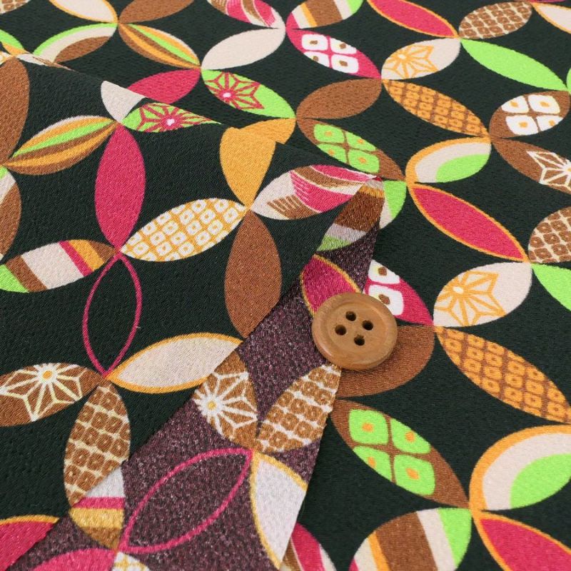 ポリちりめん生地 彩り七宝(黒) 10cm単位 切り売り 和モダン柄和調布地 よさこい衣装・洋服地 おしゃれ和雑貨に