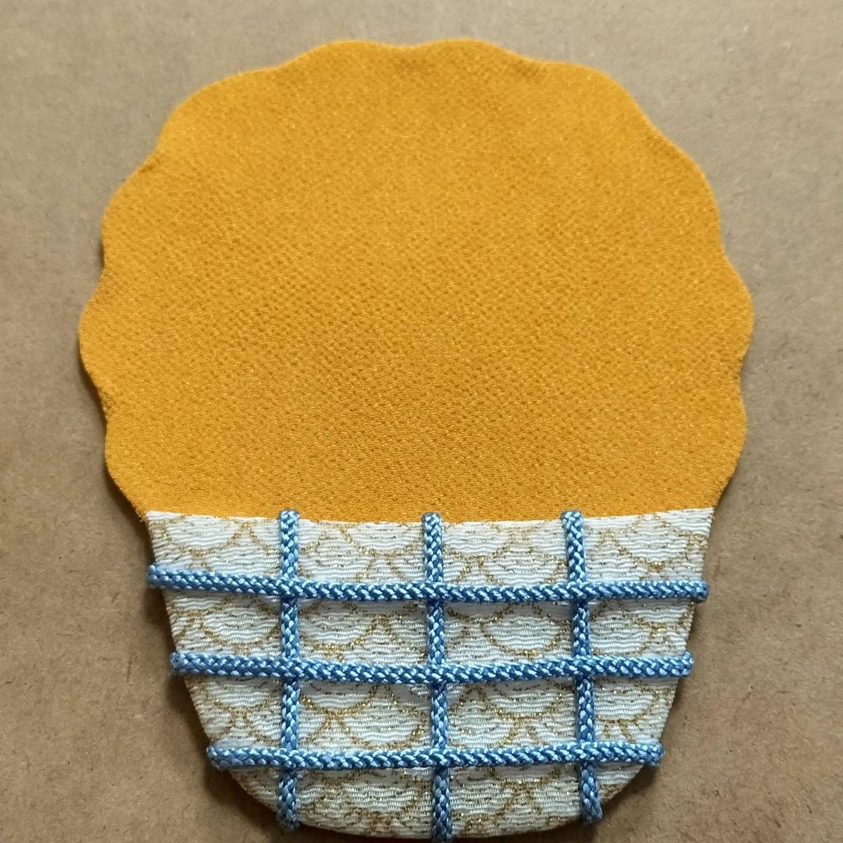 押絵キット ひまわりの花籠 和風クラフト 夏休みに 初心者OKちりめん細工 押し絵で向日葵