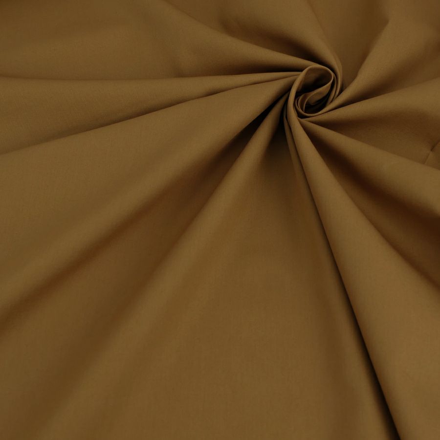 綿ブロード無地(ゴールドベージュ) 10cm単位 切り売り 無地ブロード生地 飴色 キャメルカラー 中薄手コットン 衣類向き