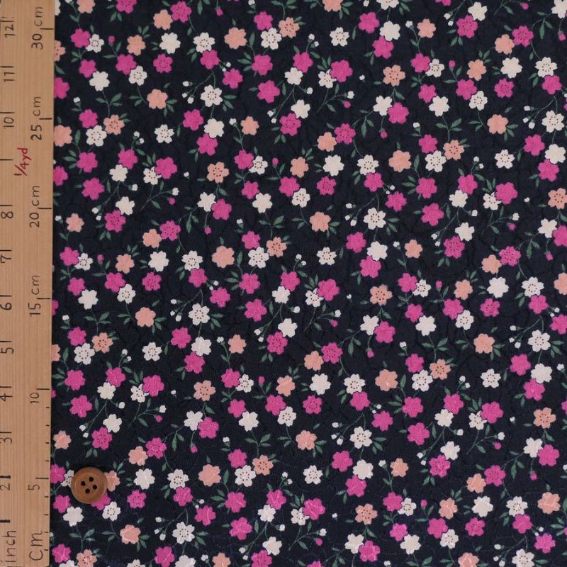 ポリジャガードちりめん生地 可憐な小桜(濃紺)10cm単位 切り売り ポリエステルチリメンジャカード和調プリント 巾着・和小物に