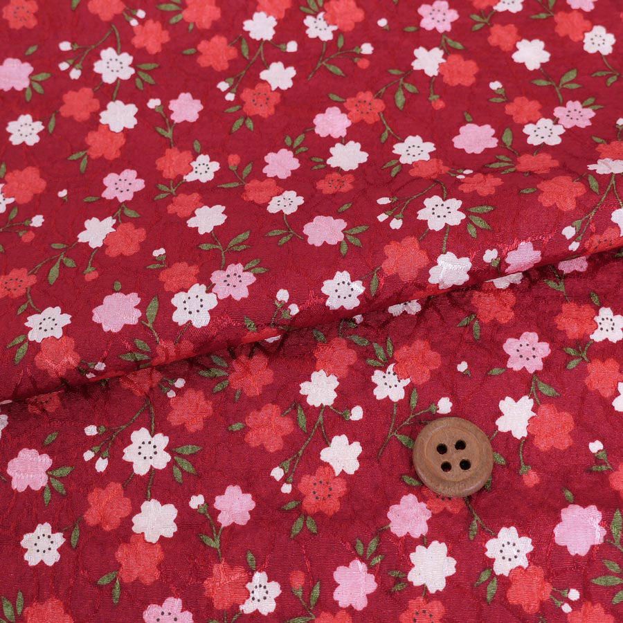 ポリジャガードちりめん生地 可憐な小桜(赤)10cm単位 切り売り チリメンジャカード 和小物・巾着・ポーチに華やかな小花模様