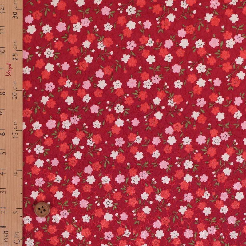 ポリジャガードちりめん生地 可憐な小桜(赤)10cm単位 切り売り チリメンジャカード 和小物・巾着・ポーチに華やかな小花模様
