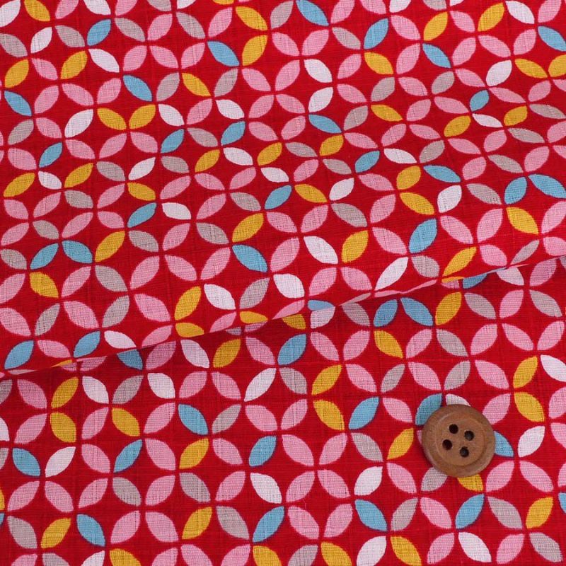 和柄コットン生地 カラフルな七宝柄(赤) 10cm単位 切り売り 可愛い和モダン柄 SEVENBERRYツムギシャンタンはんなり豆和柄