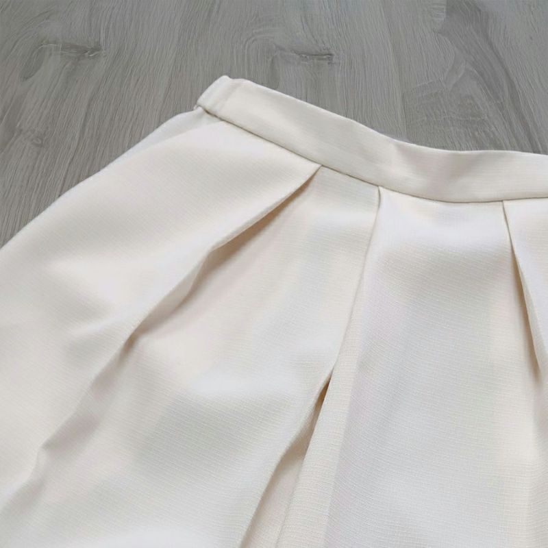 ランダムコードクロス(ポリエステル) ライトベージュ 10cm単位 切り売り やわらかな色合い ナチュラルな雰囲気で洋服からカバー類まで