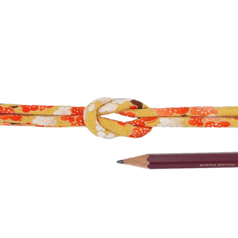 ちりめん丸ひも・柄・4ミリ(実寸約4-6ミリ) 梅すだれ・からし 10cm単位 切り売り 和装髪飾りひも 和柄コード 和の紐 チリメン生地のヒモ 梅柄黄色