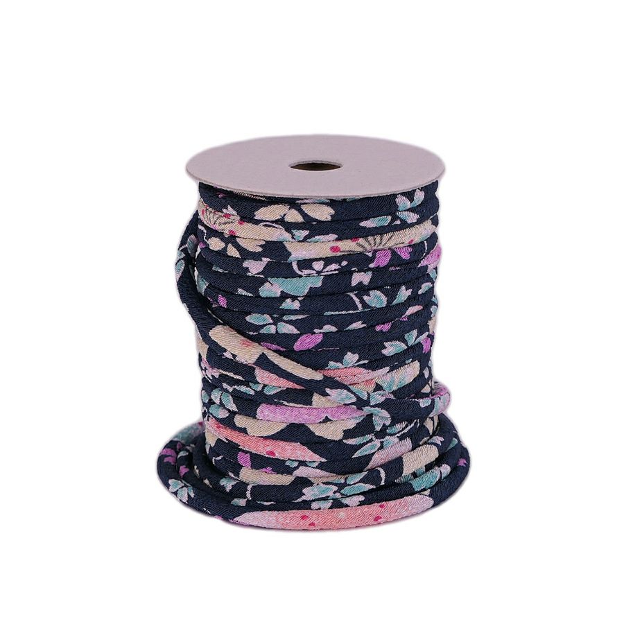 ちりめん丸ひも・柄・3ミリ(実寸約3-4ミリ) 桜祭・紺 10cm単位 切り売り 縮緬丸紐 和のひも 和風コード花柄 クラフト用 ネイビー桜まつり