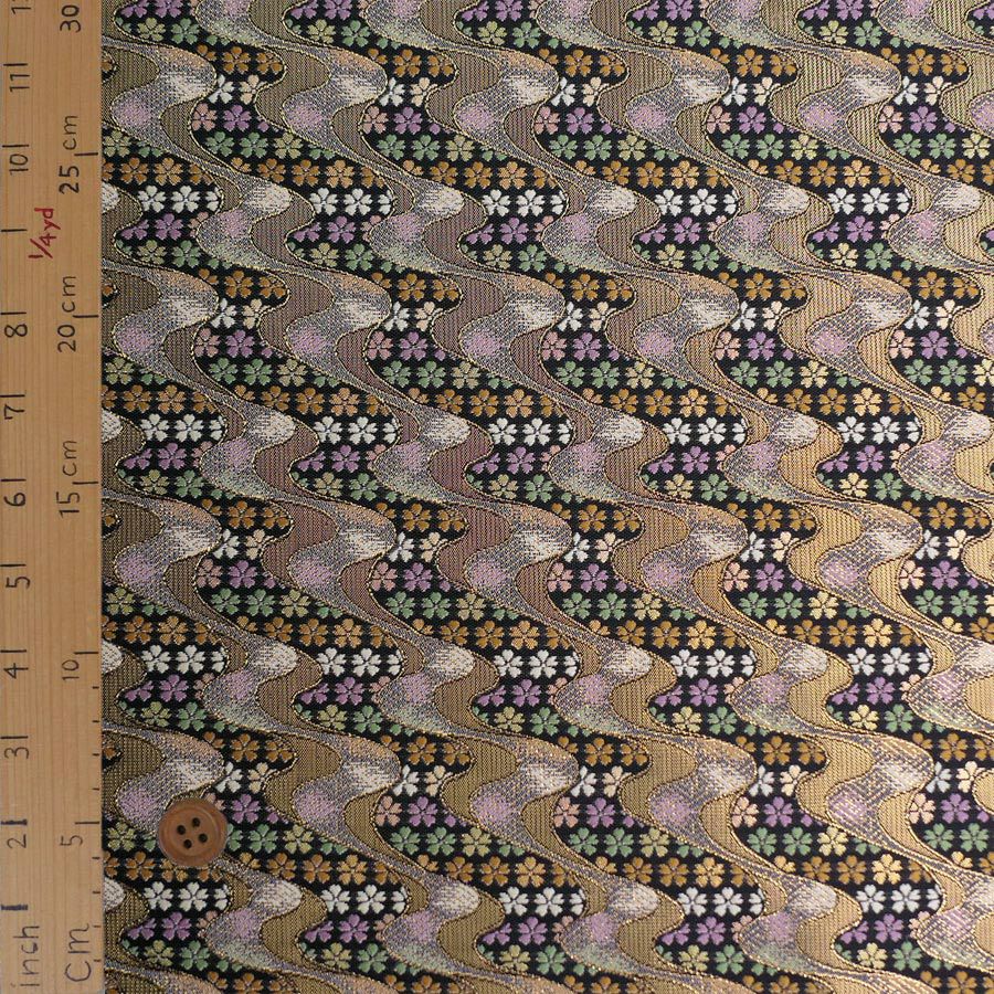 金襴生地(金らん) 花しぐれ流水文様(黒) 10cm単位 切り売り 西陣織きんらん化繊 和風生地伝統柄 和調花柄 雑貨衣装向き 黒金