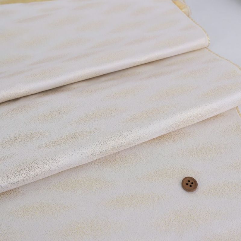 金襴生地(金らん) 干支向き 輝く霞(白に金) 10cm単位 切り売り 午年手作り用生地 西陣織きんらん うま押絵生地 馬押し絵 織物