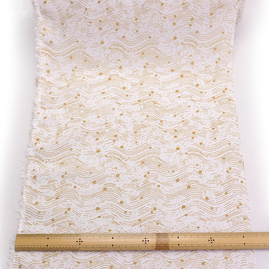 小幅ちりめん生地 干支向き 金彩さざ波 (白) 10cm単位 切り売り 午年飾り手づくりクラフト生地 白馬の縮緬手芸 押絵用チリメン
