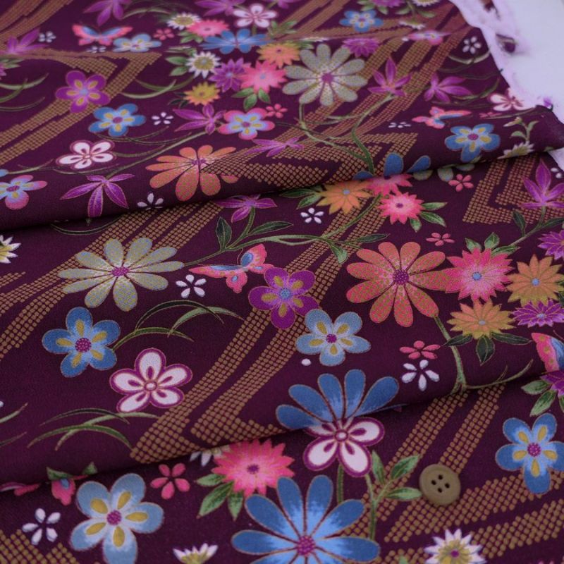 一越ちりめん生地 稲妻かのこに花と蝶(深紫) 10cm単位 切り売り 古布再現柄縮緬チリメン ひとこしちりめん かわいい古典柄古布