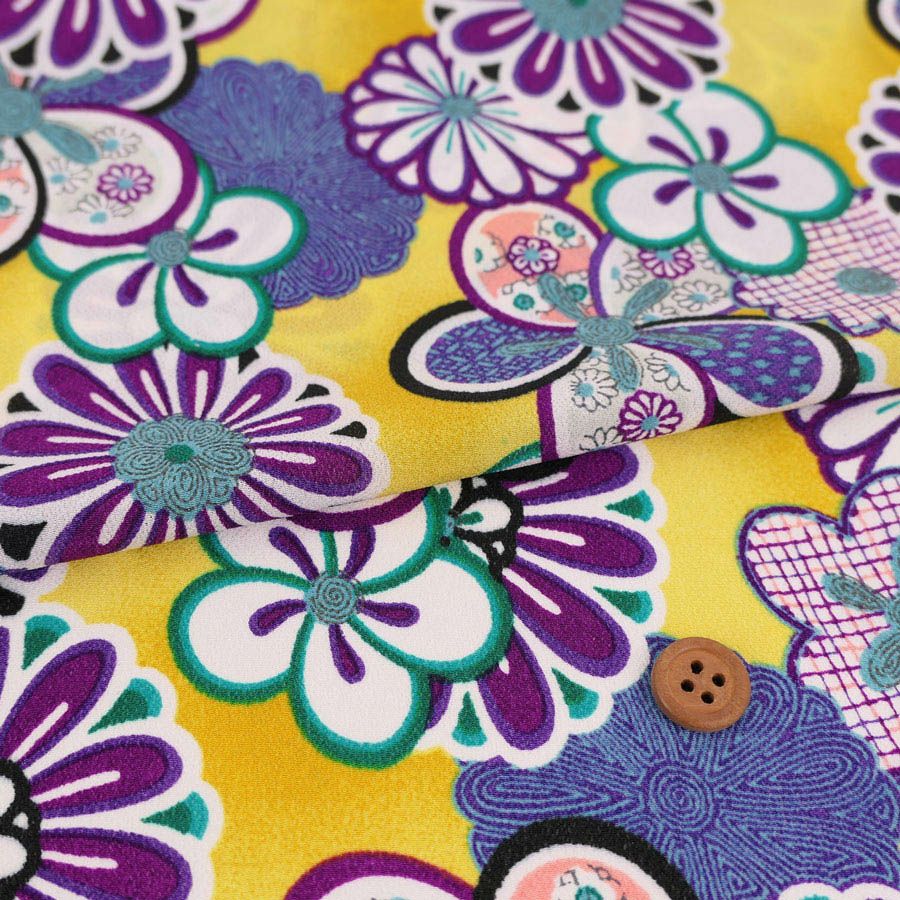 一越ちりめん生地 菊と梅(黄色) 10cm単位 切り売り ひとこしちりめん 薄手縮緬 菊柄 梅柄チリメン 手芸用和柄布地