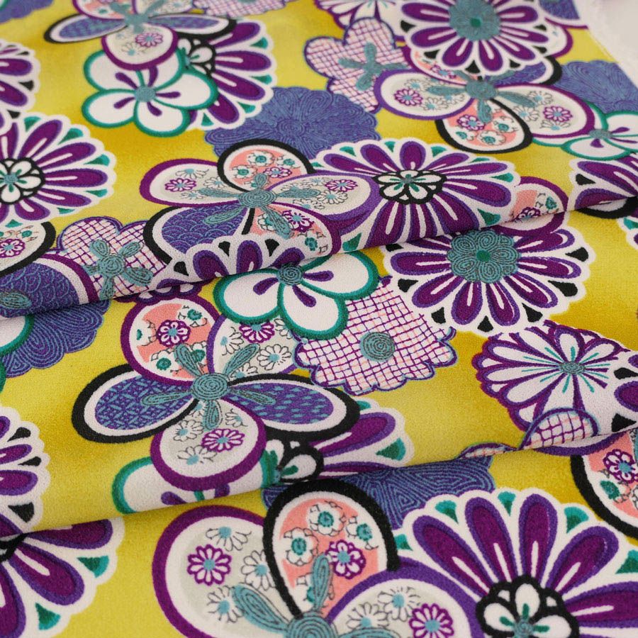 一越ちりめん生地 菊と梅(黄色) 10cm単位 切り売り ひとこしちりめん 薄手縮緬 菊柄 梅柄チリメン 手芸用和柄布地