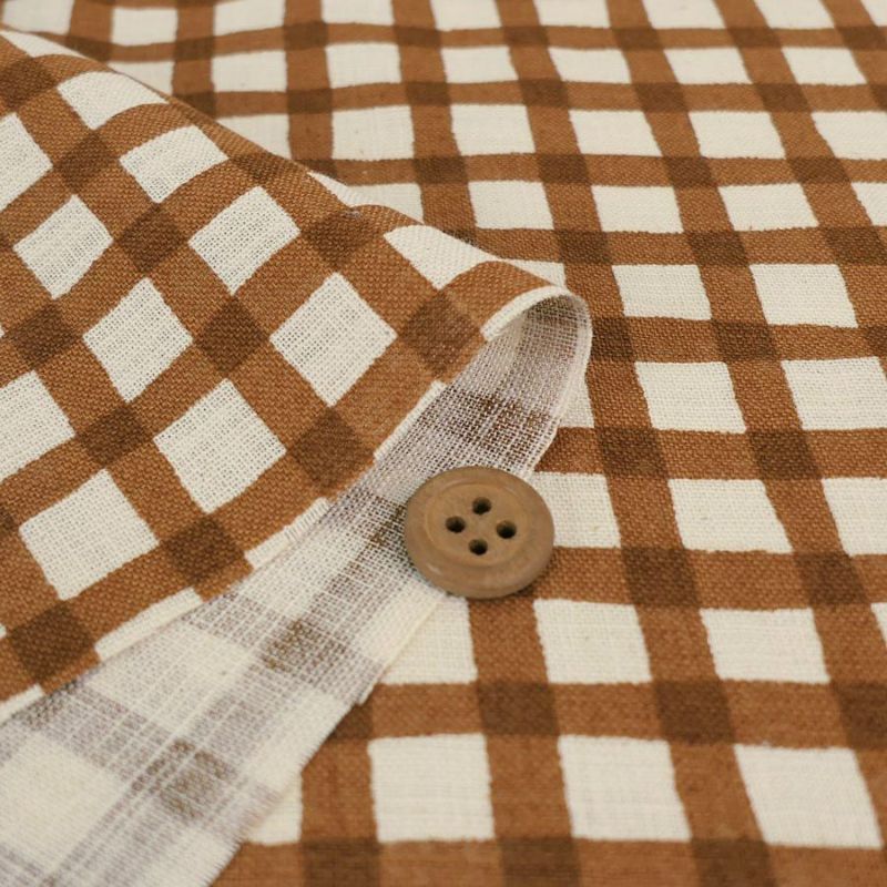 麻みたいなコットン生地 チェック柄 (ブラウン) 10cm単位 切り売り ナチュラルな風合いリネンライクスラブ チェック柄 茶色くるみ