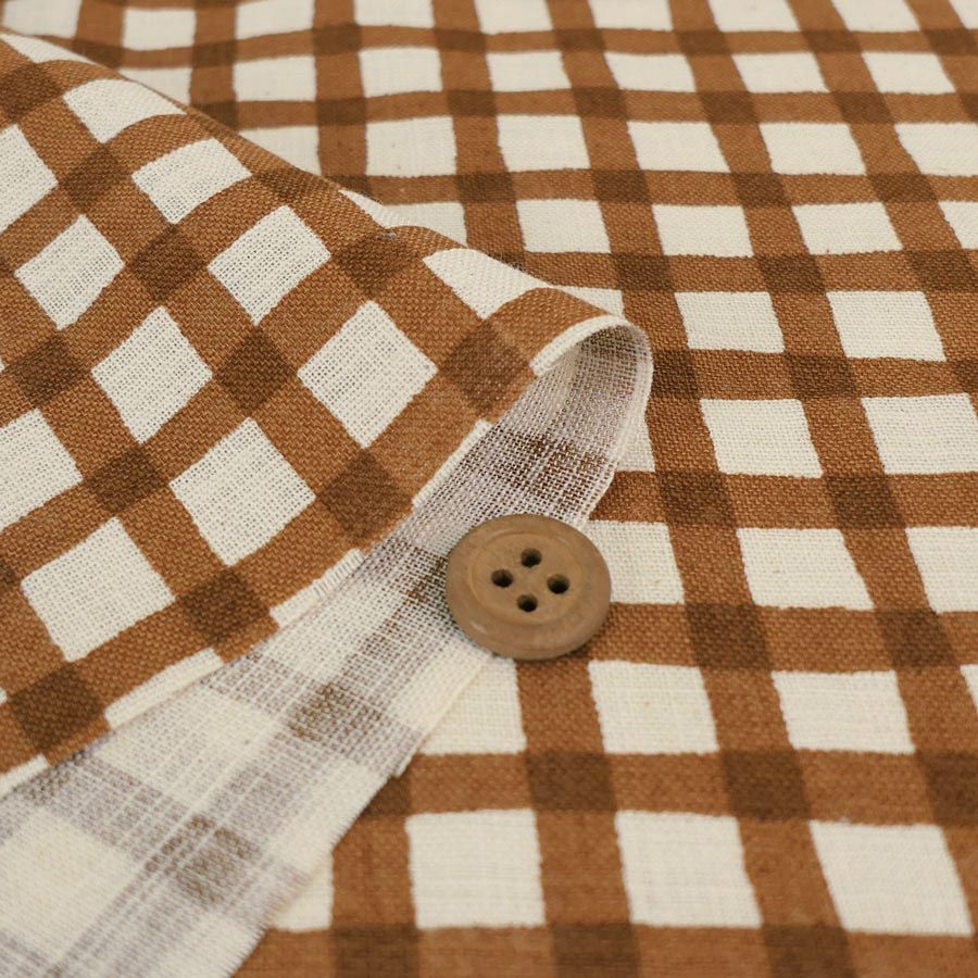 麻みたいなコットン生地 チェック柄 (ブラウン) 10cm単位 切り売り ナチュラルな風合いリネンライクスラブ チェック柄 茶色くるみ
