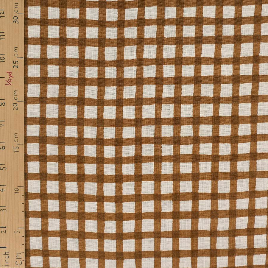 麻みたいなコットン生地 チェック柄 (ブラウン) 10cm単位 切り売り ナチュラルな風合いリネンライクスラブ チェック柄 茶色くるみ