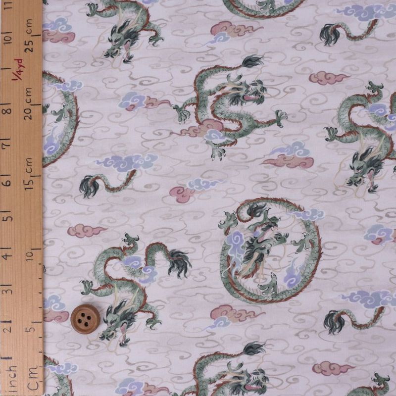 和柄コットン生地 雲海の龍(アイボリーベージュ)