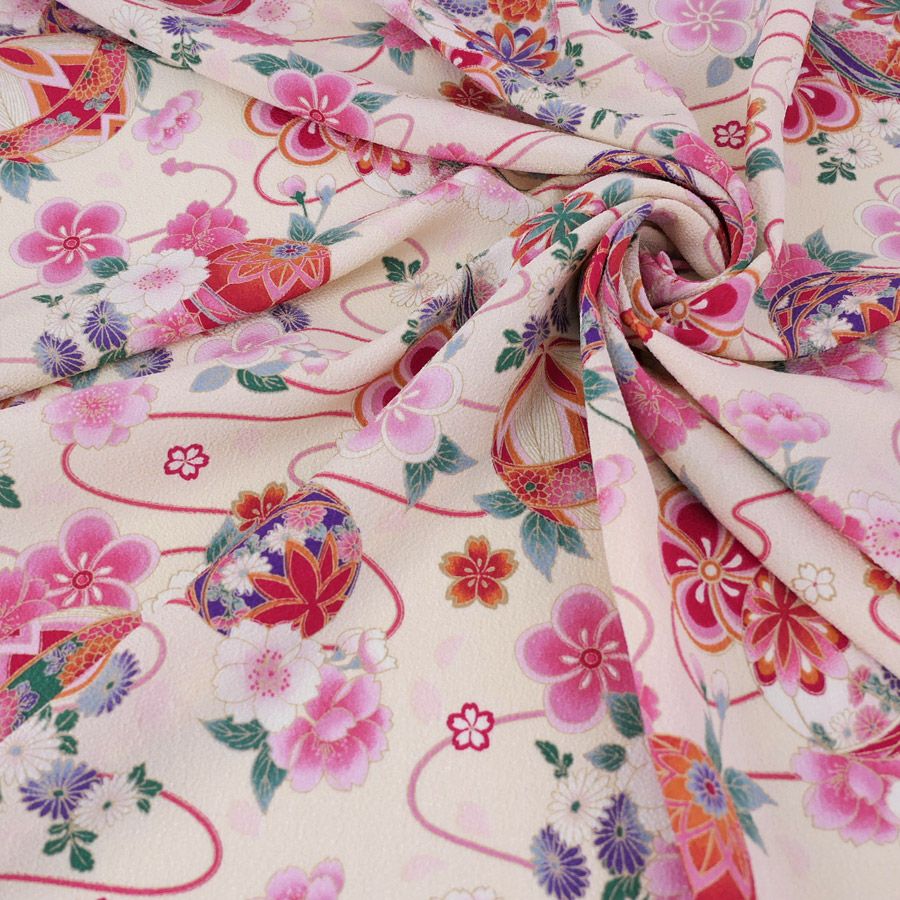 ポリちりめん生地 雅手まり花尽くし(アイボリー/桃) 10cm単位 切り売り