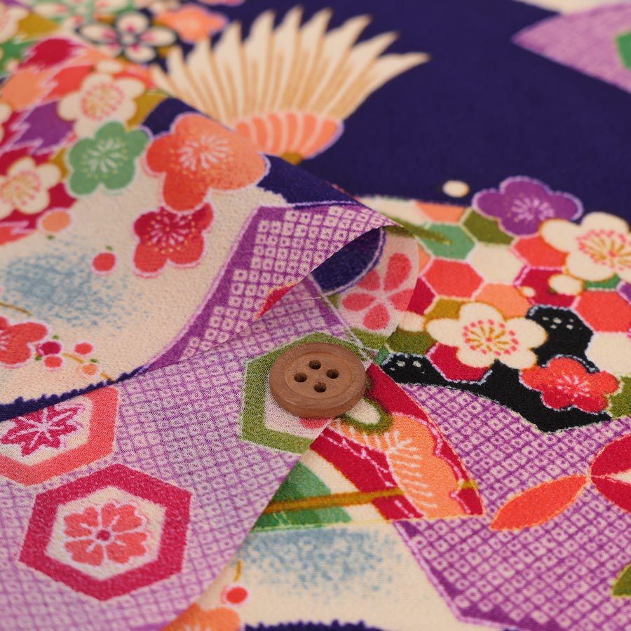 一越ちりめん生地 鶴に扇(江戸紫) 10cm単位 切り売り