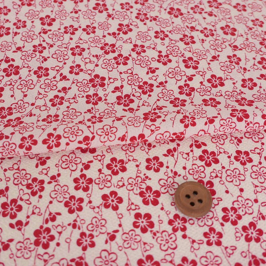 ポリちりめん生地 流れ梅(アイボリー/赤) 10cm単位 切り売り