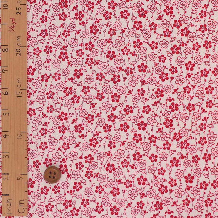 ポリちりめん生地 流れ梅(アイボリー/赤) 10cm単位 切り売り