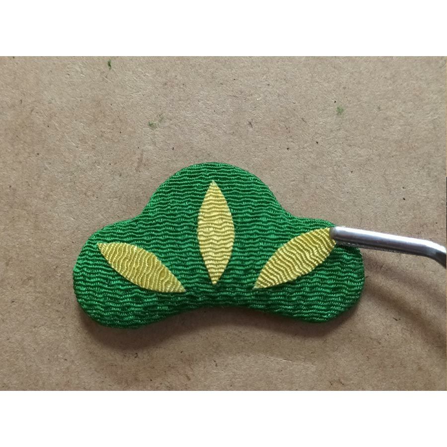 押絵キット 迎春の花リース