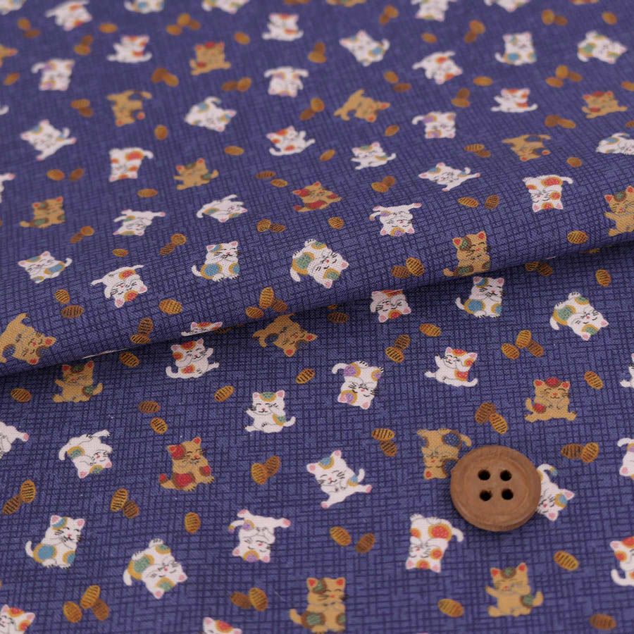 和柄コットン生地 招き猫に小判(青) 10cm単位 切り売り