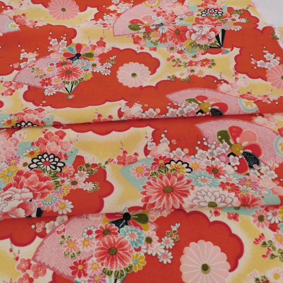 一越ちりめん生地 扇に菊と牡丹(柿色) 10cm単位 切り売り