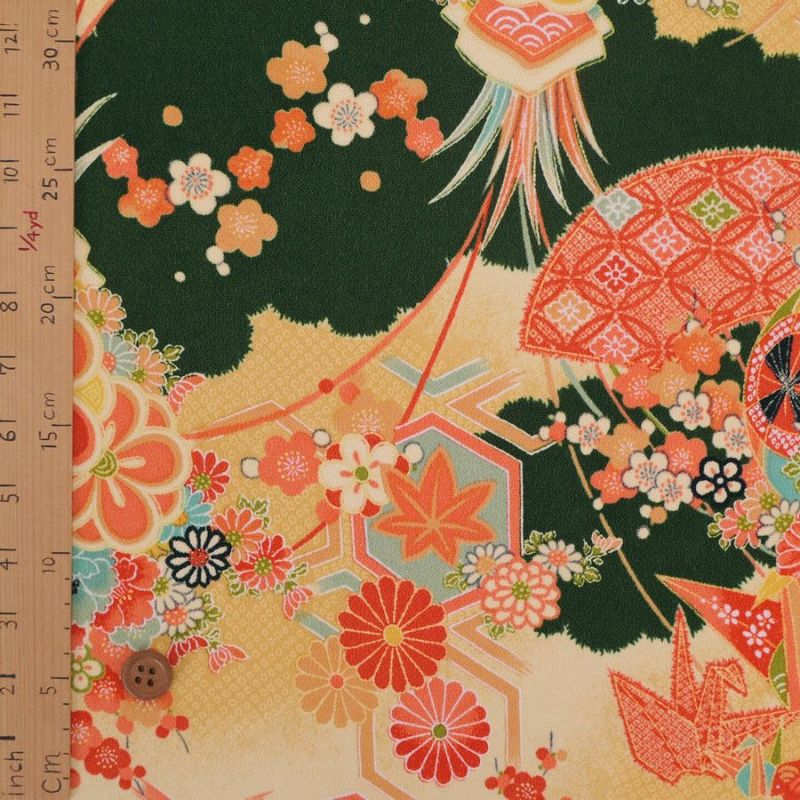 一越ちりめん生地 折鶴古典文様(ふかみどり/たまご色) 10cm単位 切り売り