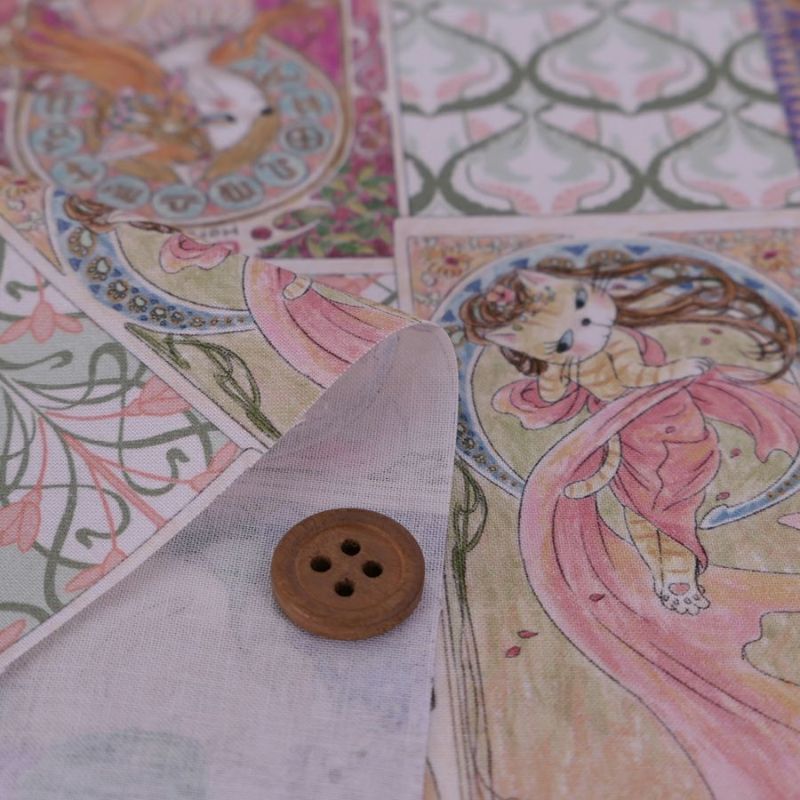 コットン生地 ミュシャ風ねこ柄(ピンク系) 10cm単位 切り売り