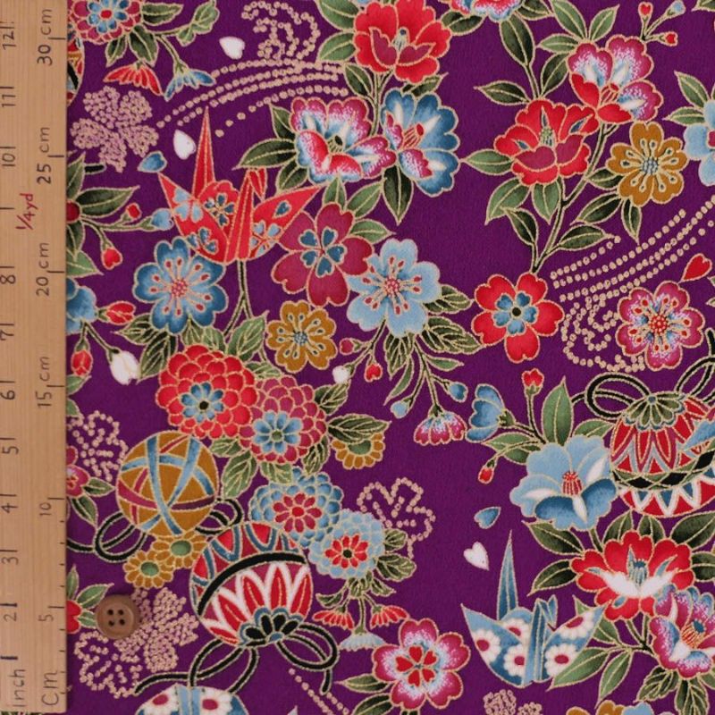 金箔一越ちりめん 折鶴と和花(紫) 10cm単位 切り売り