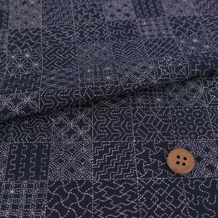 和柄コットン生地 刺し子の市松模様(濃紺) 10cm単位 切り売り