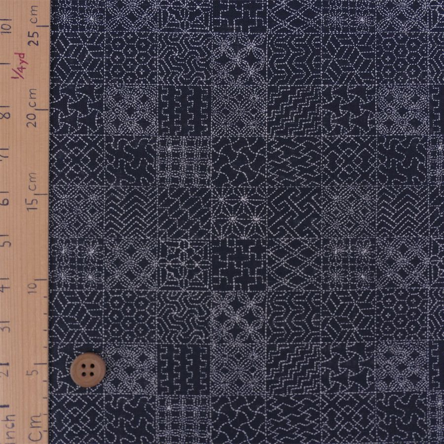 和柄コットン生地 刺し子の市松模様(濃紺) 10cm単位 切り売り