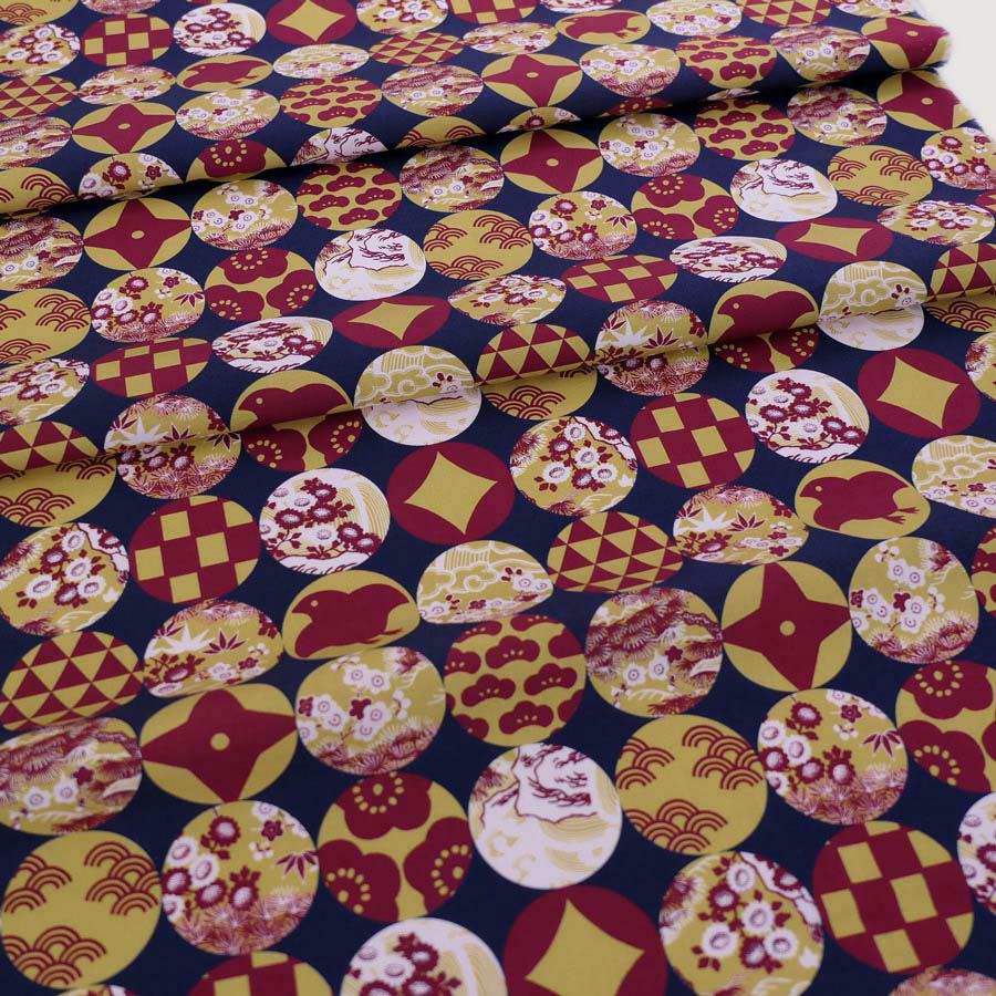 和柄コットン生地 円窓に吉祥模様(濃紺/からし) 10cm単位 切り売り