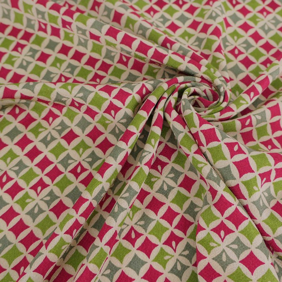 ちりめん生地 七宝菱(紅若葉) 10cm単位 切り売り