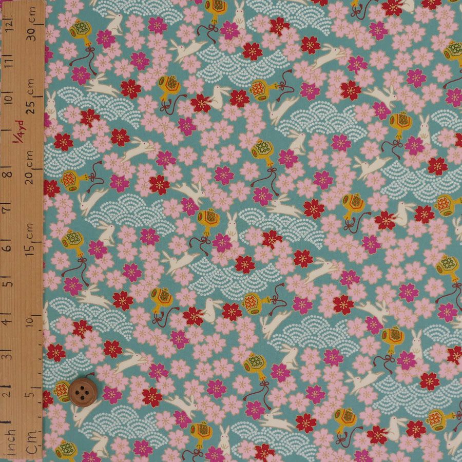 和柄コットン生地 うさぎと桜の吉祥文様(ブルー) 10cm単位 切り売り