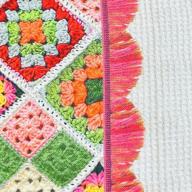 コットン生地 かぎ針編みのモチーフ柄(グリーンオレンジ) 10cm単位 切り売り